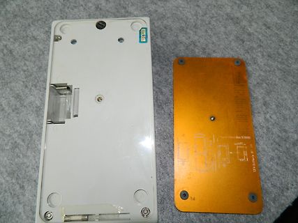 Gehäuse und Batteriefach eines elektronischen Geräts