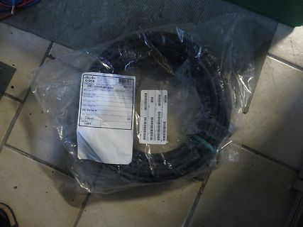 Cisco Kabel in Plastikverpackung