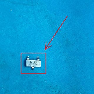 Kleines elektronisches Bauteil