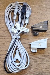 Kabel und Adapter für Telefonanschluss