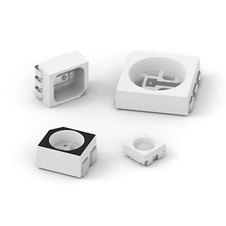 3D-Rendering von weißen Kunststoffgehäusen