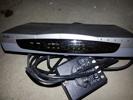 D-Link DI-304 Router mit Netzteil