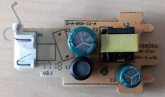 Leiterplatte mit Elektrolytkondensatoren und Transformator