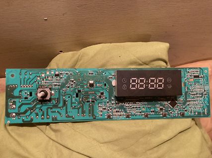 Foto einer Leiterplatte mit 7-Segment-Display
