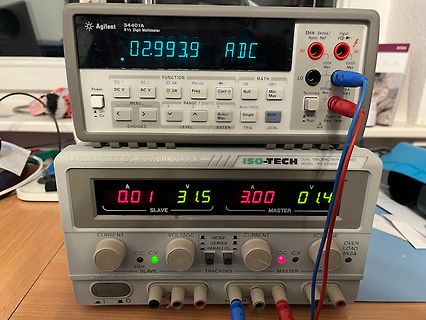 Agilent Multimeter und Iso-Tech Labornetzteil