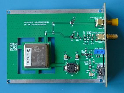 Leiterplatte mit HF-Komponenten und SMA-Anschlüssen