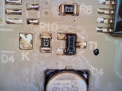Makroaufnahme einer Leiterplatte mit SMD-Bauteilen
