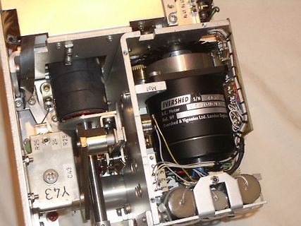 Innenansicht eines mechanischen Bauteils mit Motor