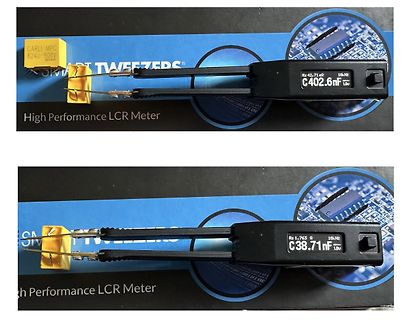 LCR-Messzangen mit Messwert auf Verpackung
