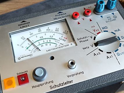 Prüfgerät Metratester 2 mit Analoganzeige